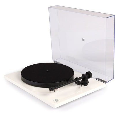 Rega - Planar 1 Plus Turntable